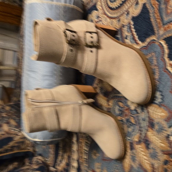 Cole Haan Shoes - Women's Cole Haan Cream Ankle Boots